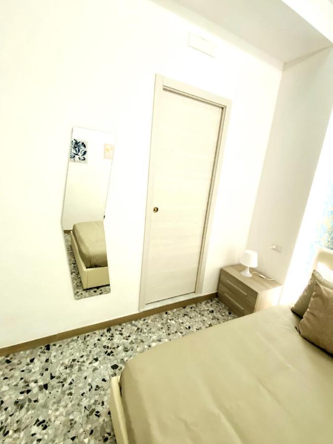 B&B Le Ali Del Sogno Pompei Exterior photo